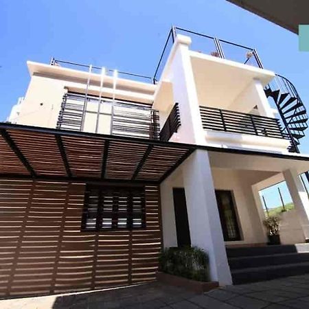 Ezebella Luxury Service Villa Ooty Exteriör bild