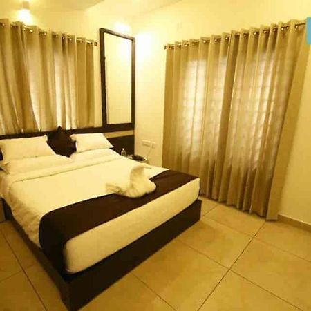 Ezebella Luxury Service Villa Ooty Exteriör bild